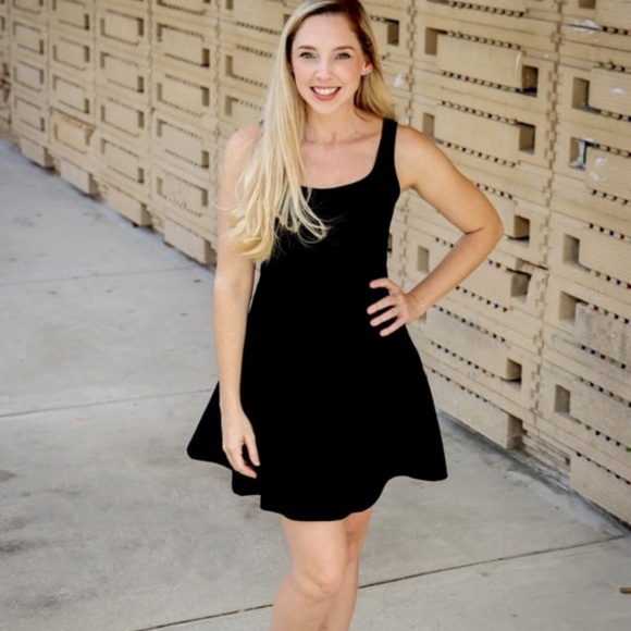 Dresses & Skirts - Square neck solid tank swing skater dress black